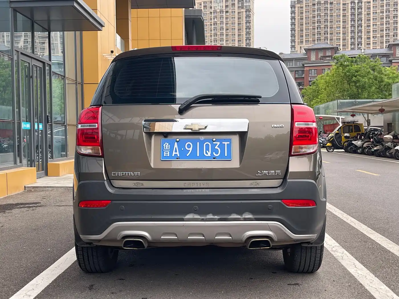 Chevrolet Captiva 2015 2.4L AWD Flagship 7-Seater фото 6