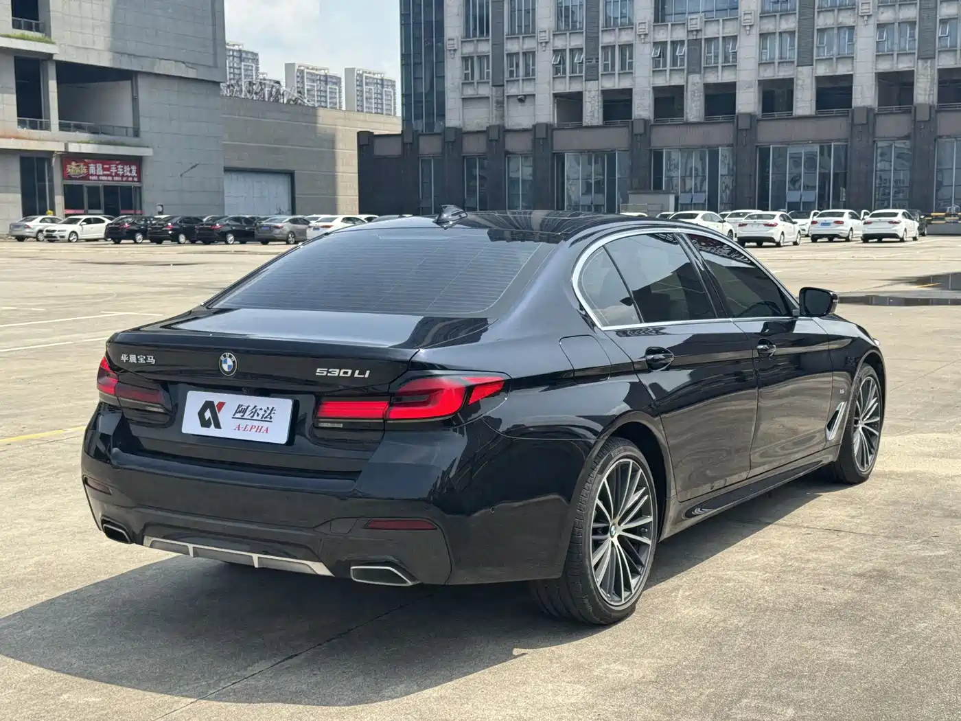 BMW 5-SERIES