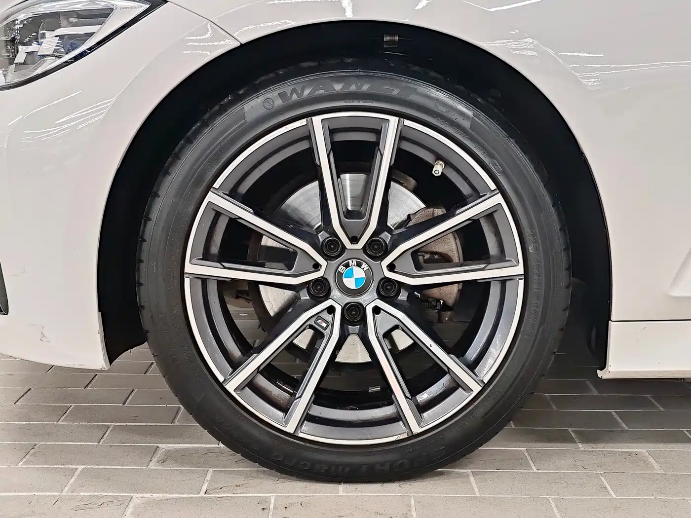 BMW 3 Series 2022 320Li M Sport Package фото 4