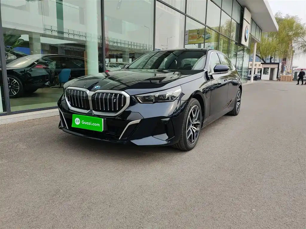 BMW i5 2024 eDrive 35L M Sport Package