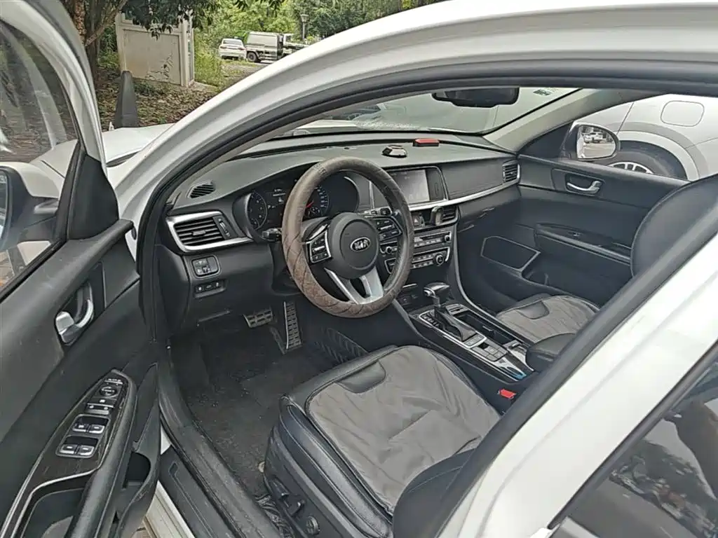 Kia K5 2019 Pro 2.0L Automatic Luxury Edition China V фото 16