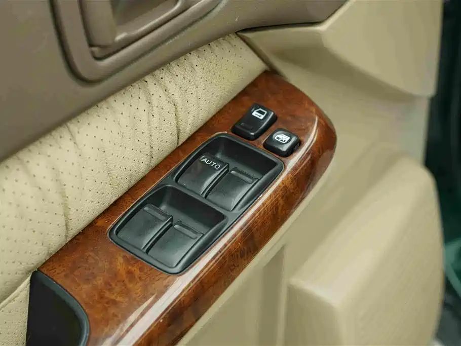 Nissan Patrol 2004 2004 Model 4800 GRX
