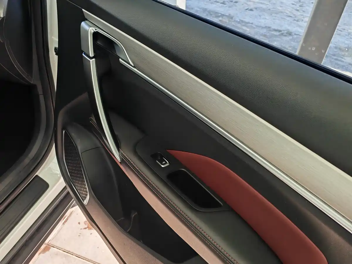 GEELY AUTOMOBILE BINYUE