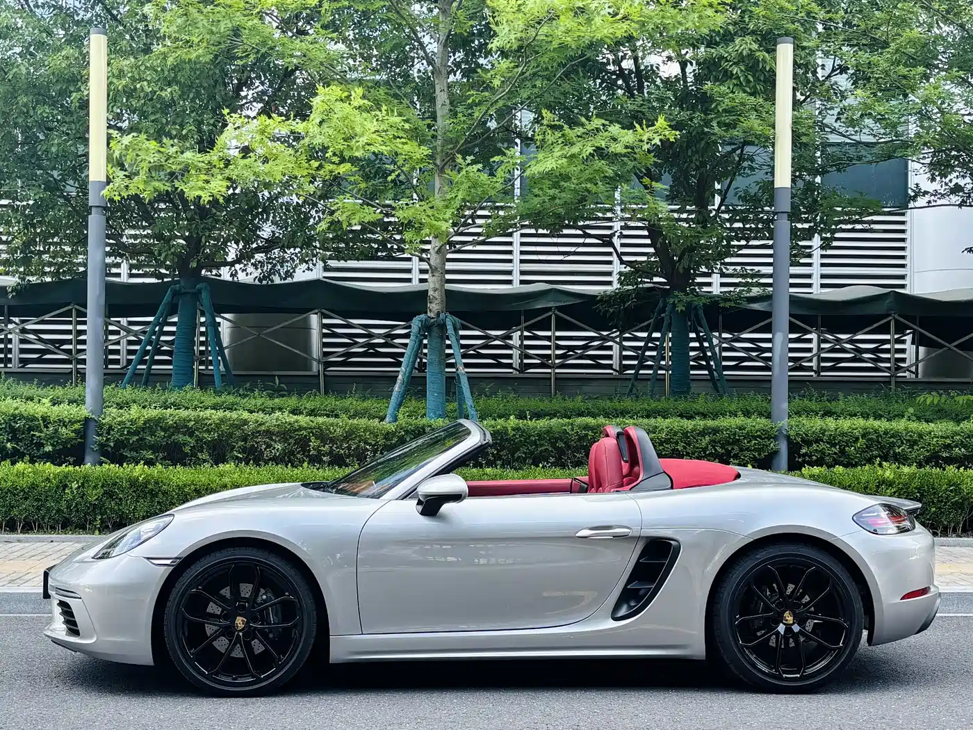 Porsche 718 2023 Boxster Style Edition 2.0T фото 3