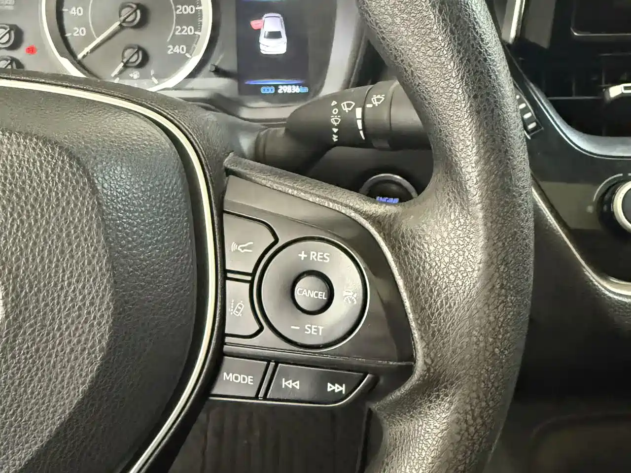 Toyota Corolla 2022 1.2T S-CVT Pioneer PLUS Edition фото 10