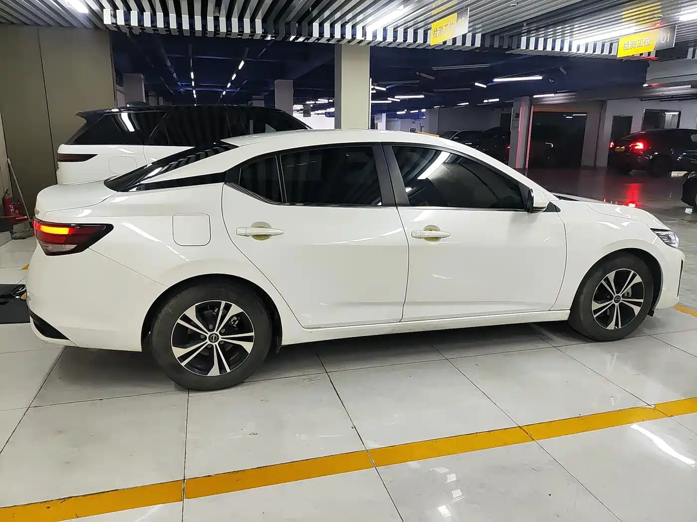 Nissan SYLPHY, миниатюра 5