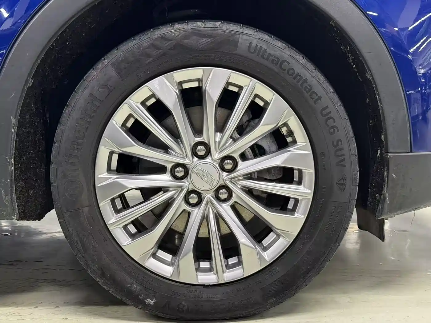 Cadillac XT4 2024 28T 2WD Luxury фото 15