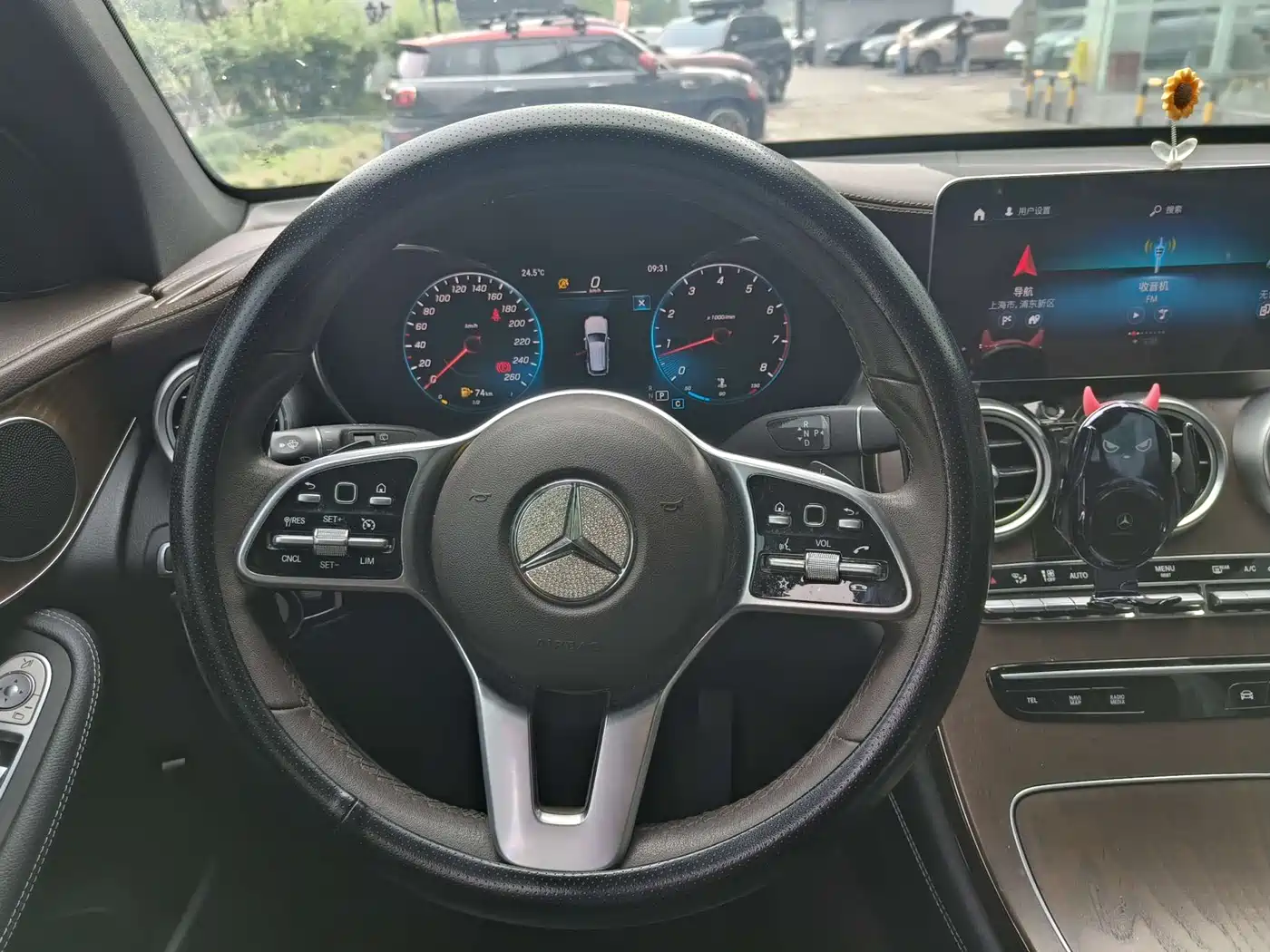 Mercedes-Benz GLC 2020 Facelift GLC 300 L 4MATIC Dynamic фото 9