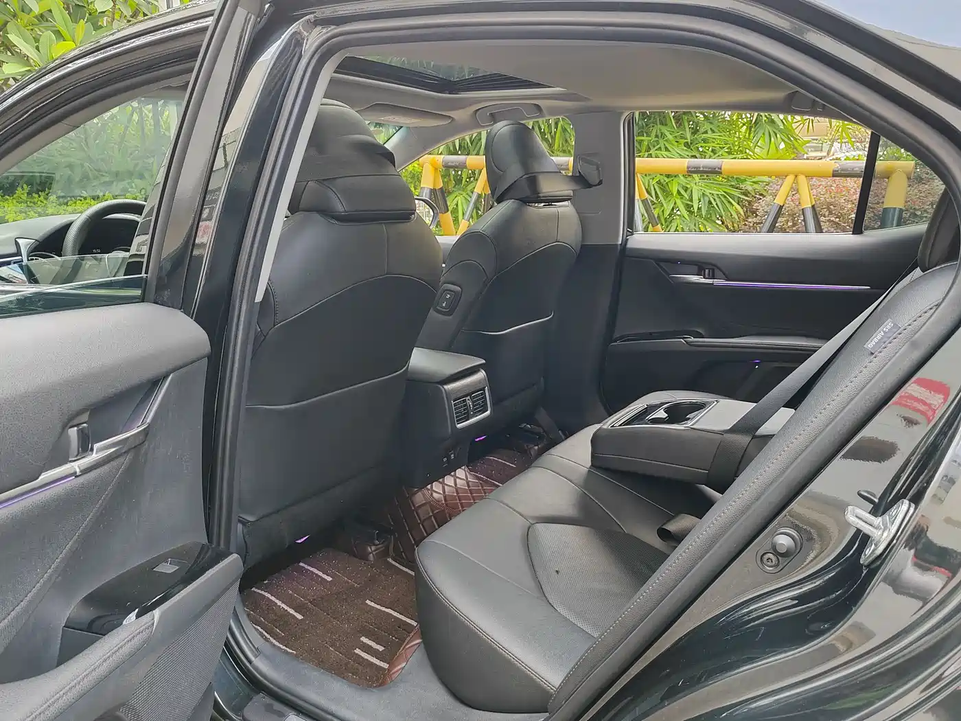 Toyota Camry 2021 2.0G Luxury Edition фото 10