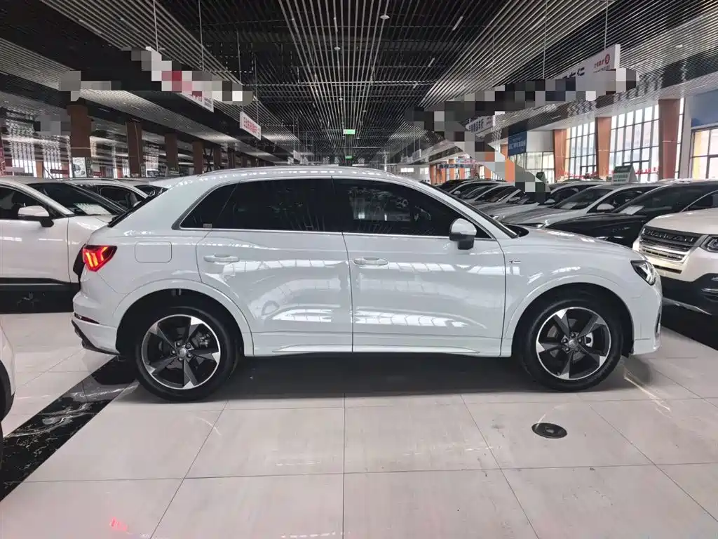 Audi Q3 2019 35 TFSI Fashion Sport фото 4