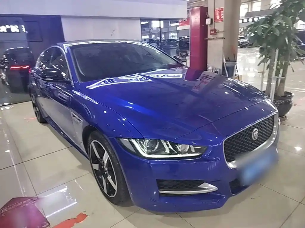 Jaguar XE 2016 2017 2.0T 200PS R-Sport