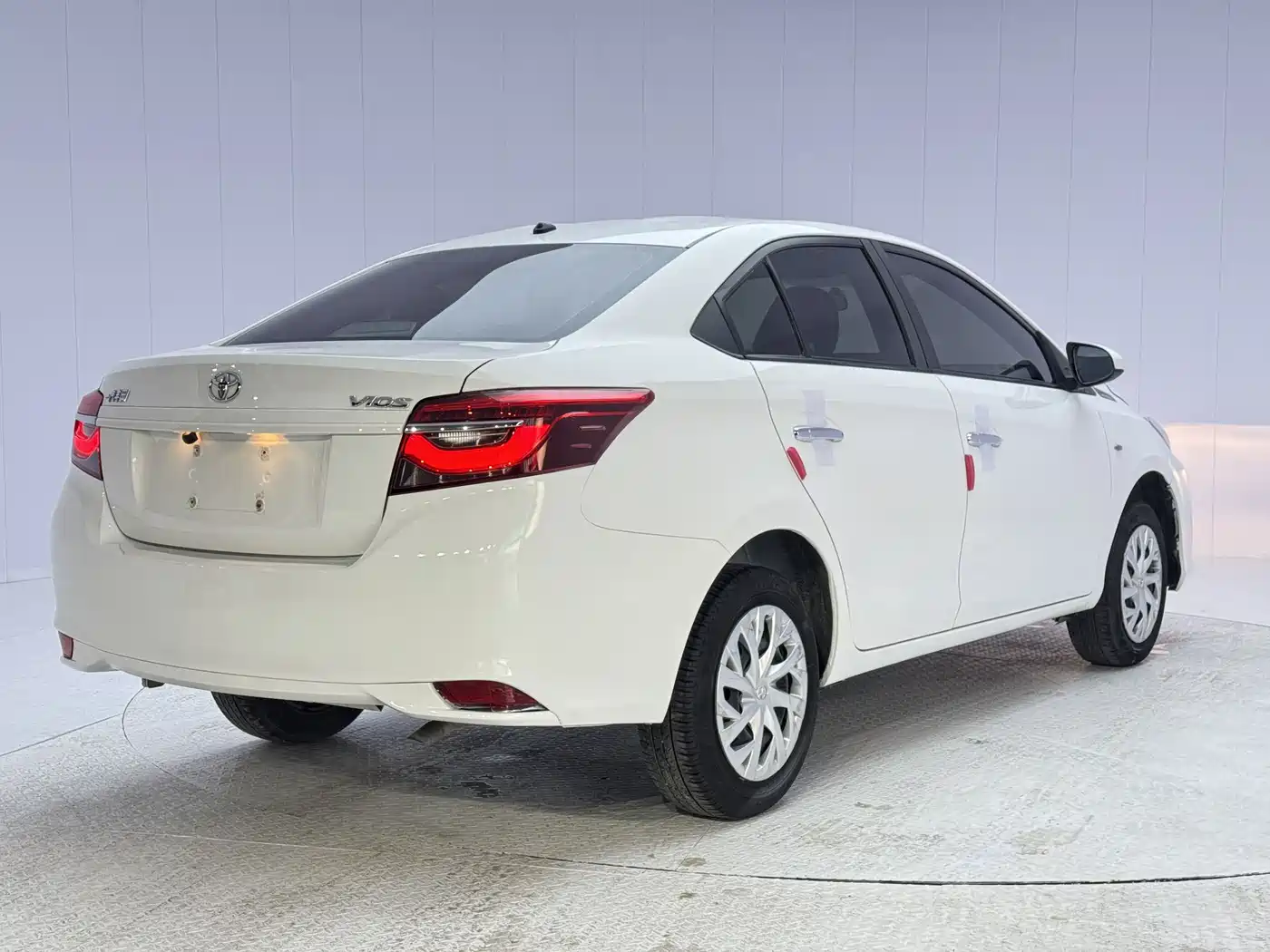Toyota Vios 2022 1.5L 20th Anniversary Edition фото 6