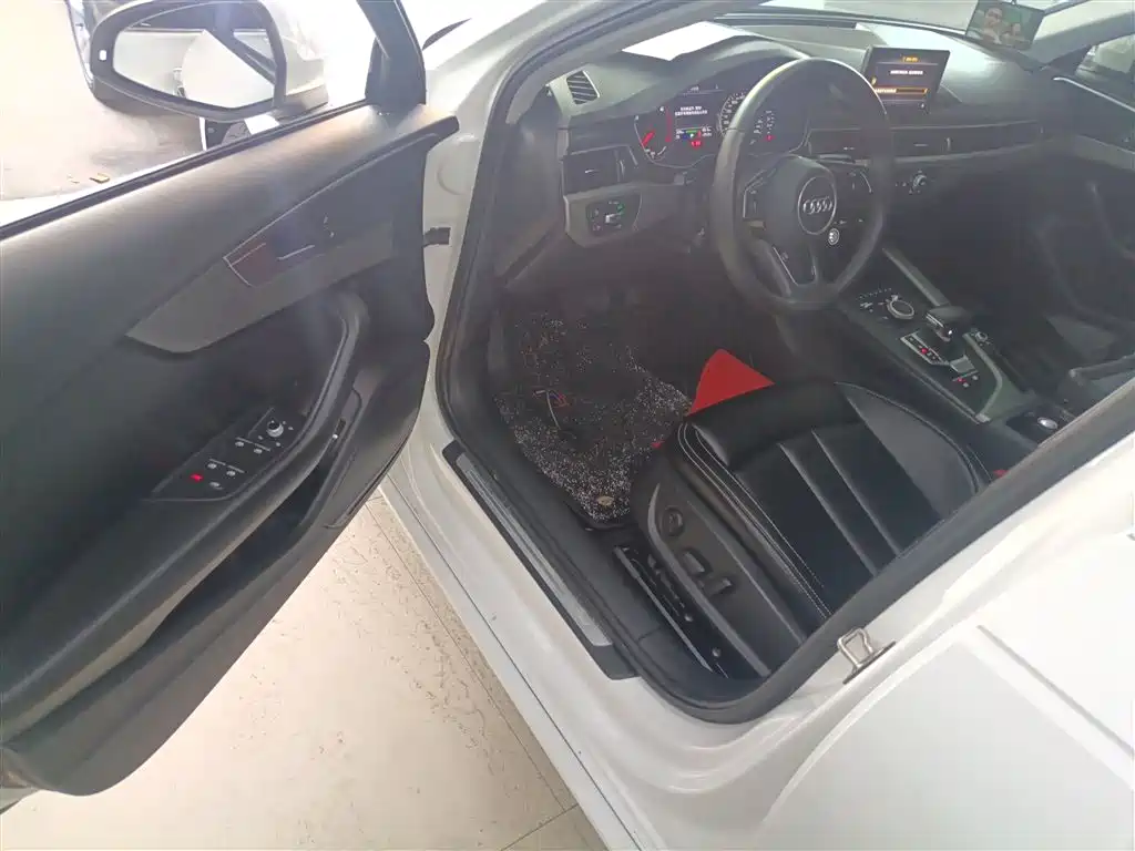 Audi A4L 2019 40 TFSI Progressive (China V) фото 16