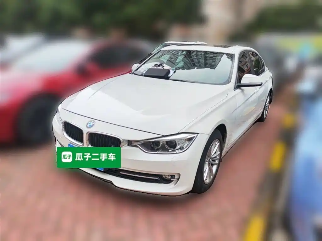 BMW 3 Series 2015 316Li Fashion фото 2