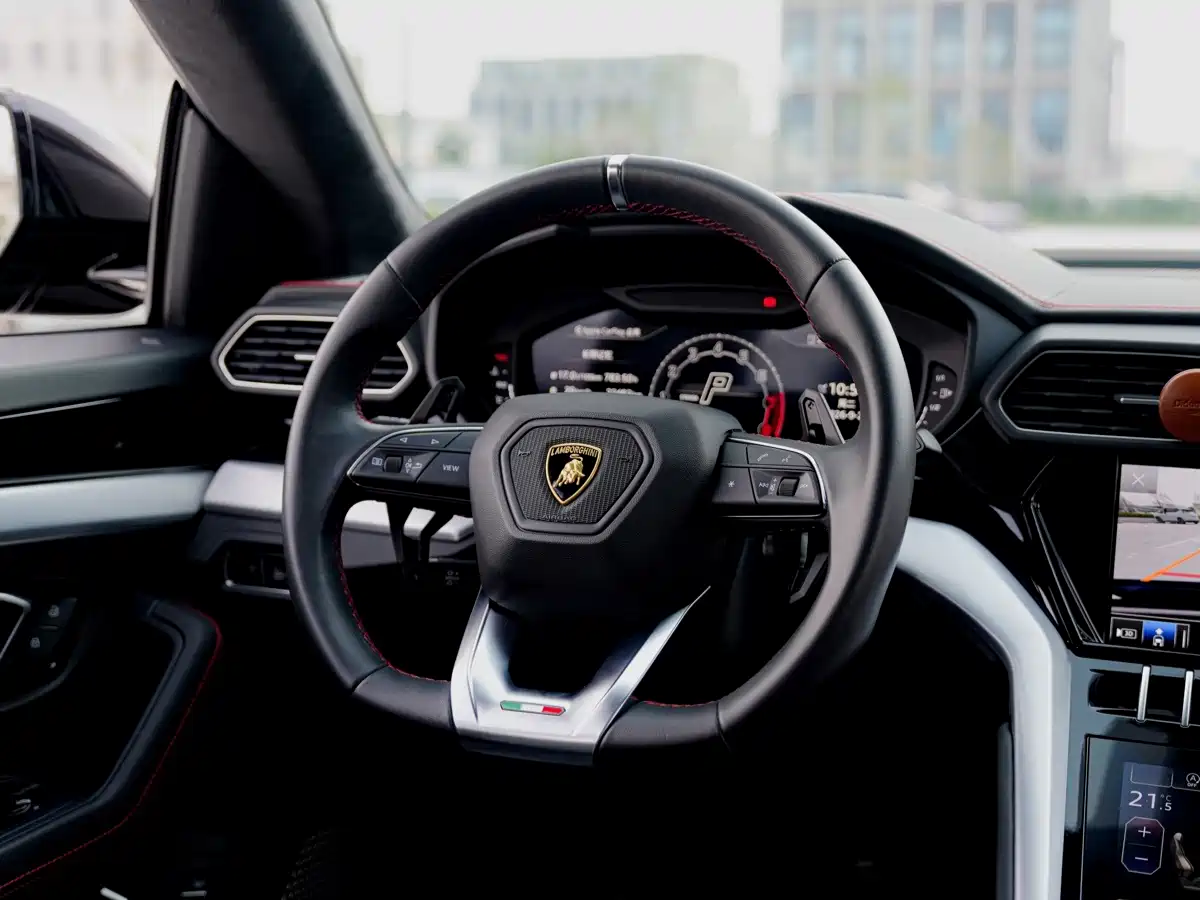 Lamborghini Urus 2024 2023 4.0T V8 S
