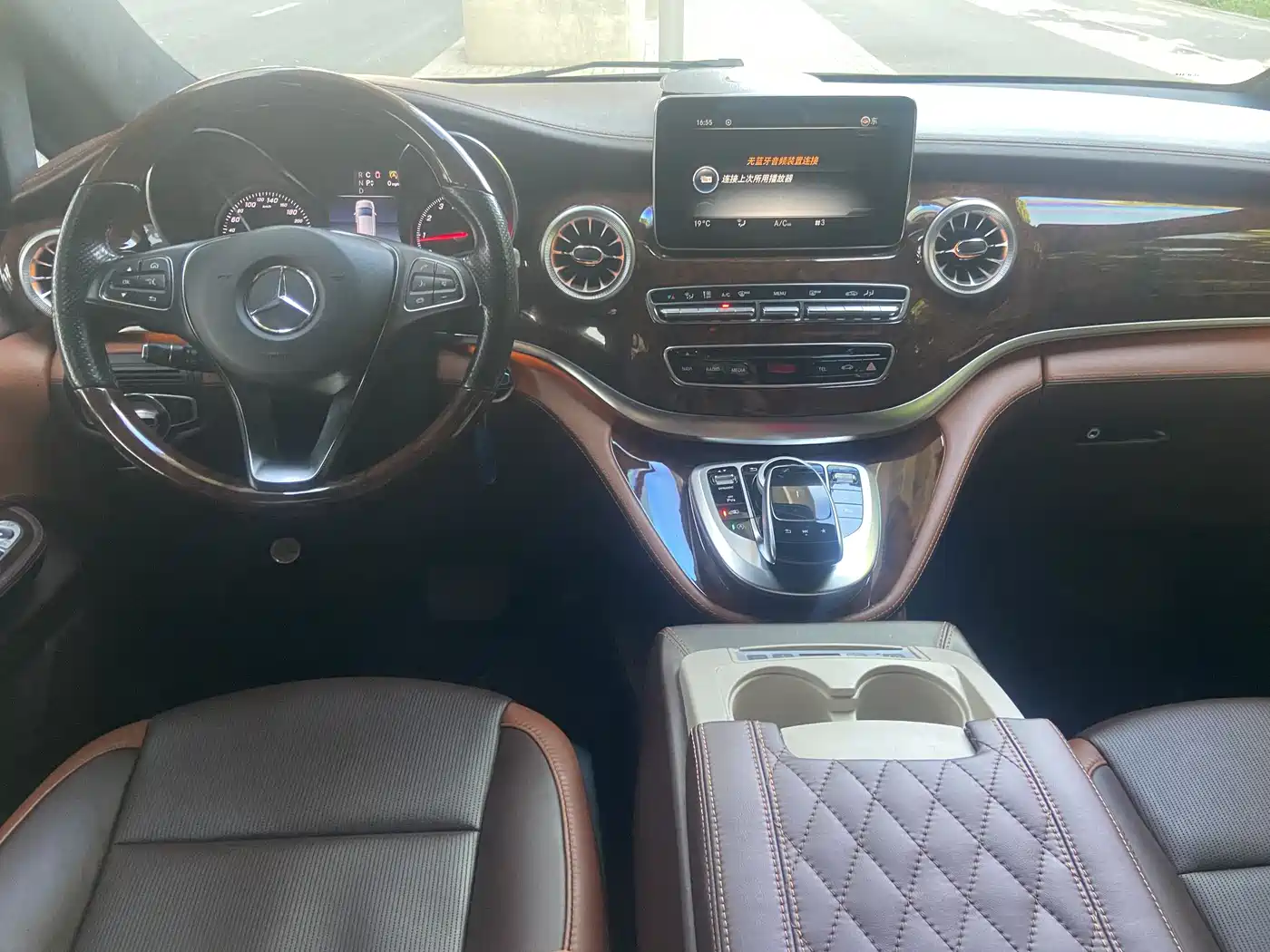 Mercedes-Benz V-Class 2018 V 260 L Premium Long Version China V фото 11