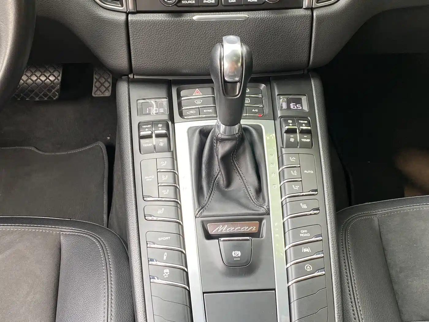 Porsche Macan 2017 Macan 2.0T фото 17
