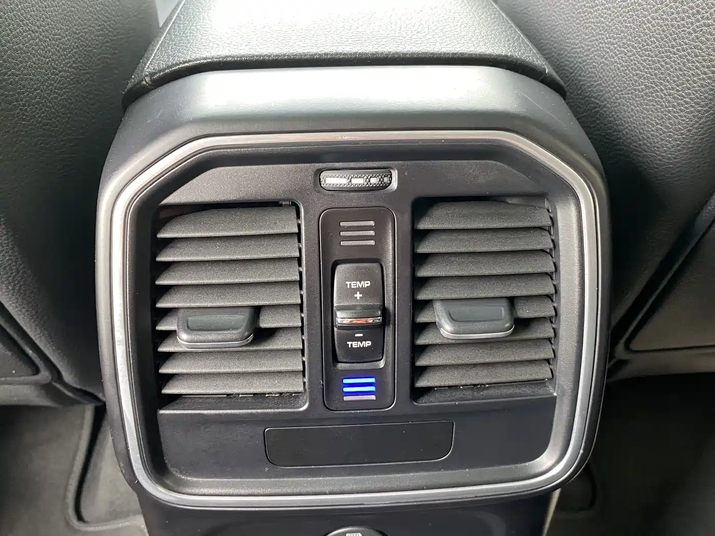 Porsche Macan 2017 Macan 2.0T фото 14