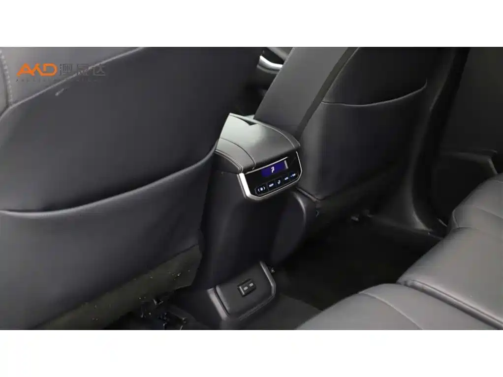 Toyota Highlander 2022 Dual Engine 2.5L 2WD Premium 7-Seater фото 10