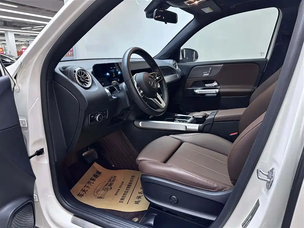 Mercedes-Benz GLB 2022 Facelift GLB 200 Fashion Style фото 3