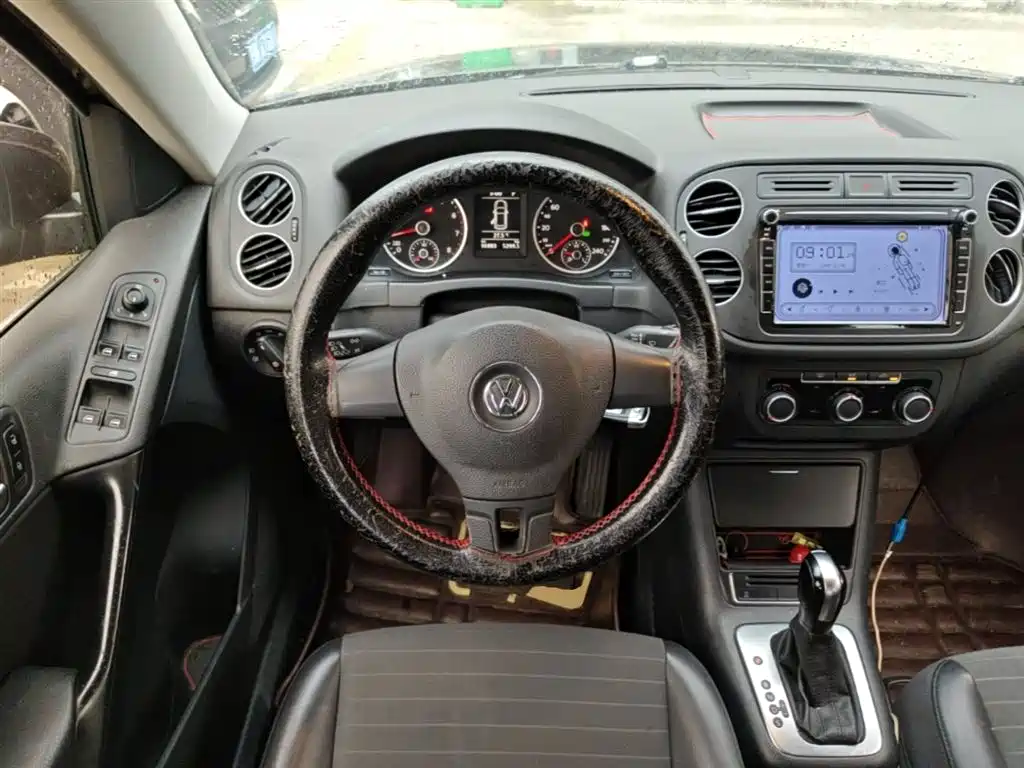 Volkswagen Tiguan 2015 1.8TSI Automatic 2WD Trendline фото 11