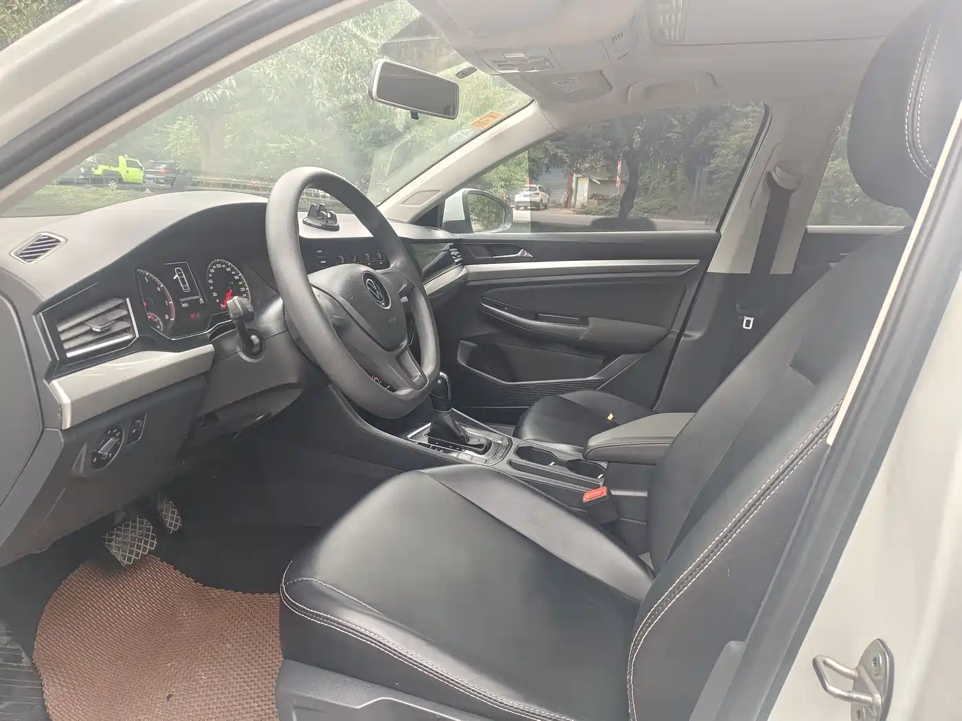 Volkswagen Bora 2021 1.5L Automatic Luxury Smart Edition фото 4