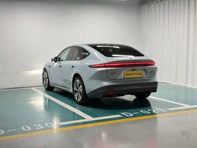 NIO ET5 2022 2022 75kWh
