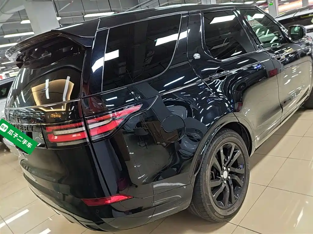 Land Rover Discovery 2019 3.0 SC V6 HSE фото 7