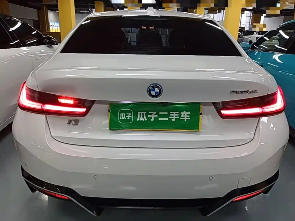 Фото 6 - BMW i3