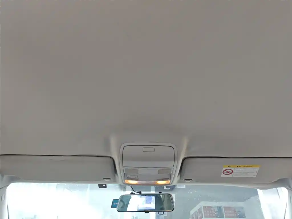 Volkswagen Tiguan 2015 1.8TSI Automatic 2WD Trendline фото 18
