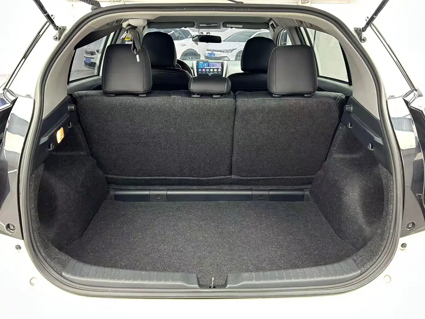 Toyota YARiS L Zhi Xuan 2022 Zhi Xuan X 1.5L CVT Leading PLUS Edition фото 18