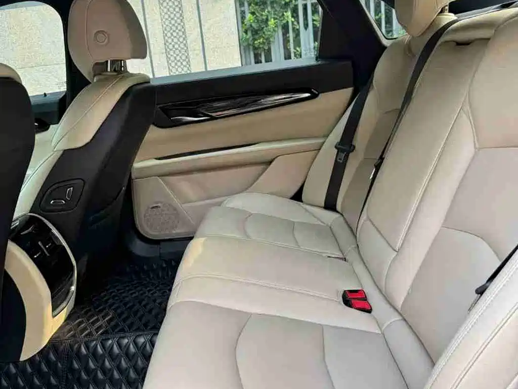 Cadillac CT6 2019 28T Fashion Model фото 10
