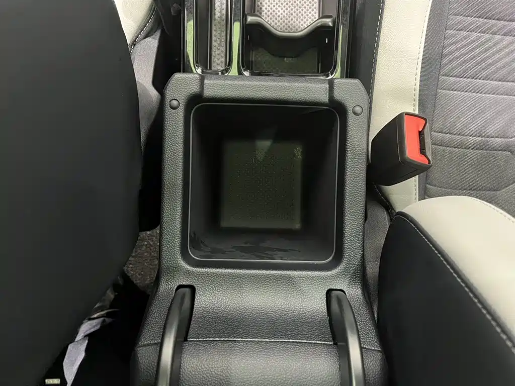 Volkswagen Tharu 2025 New Edge 1.5L Aspiration Edition фото 19