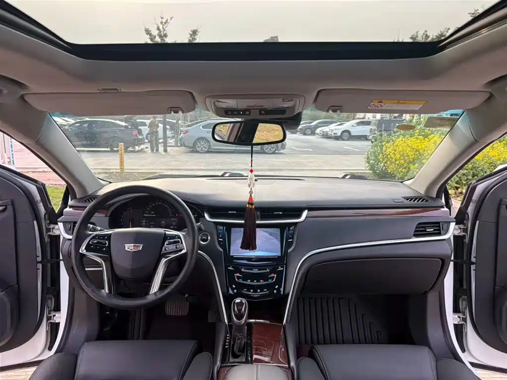 Cadillac XTS 2016 28T Elite фото 4