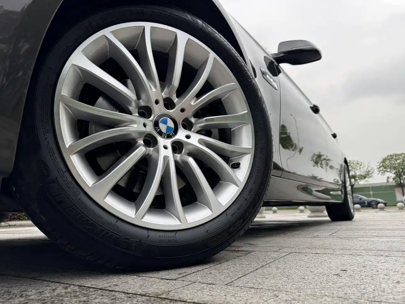 BMW 5 Series 2014 525Li Luxury Design Package фото 9