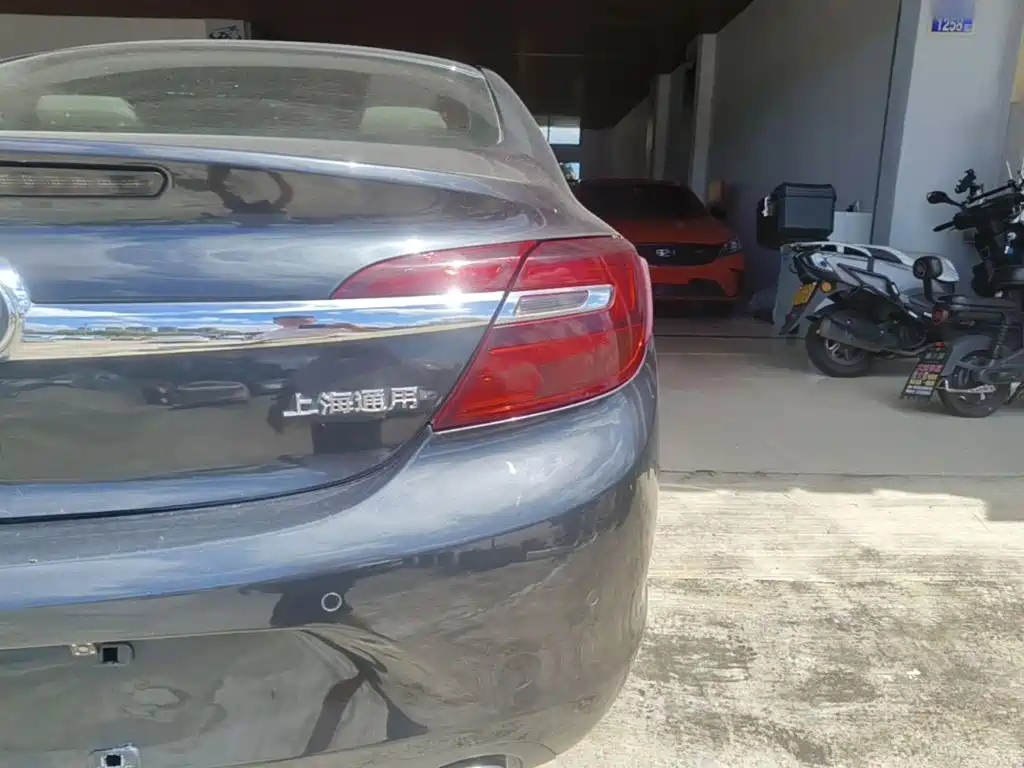 Фото 8 - Buick Regal