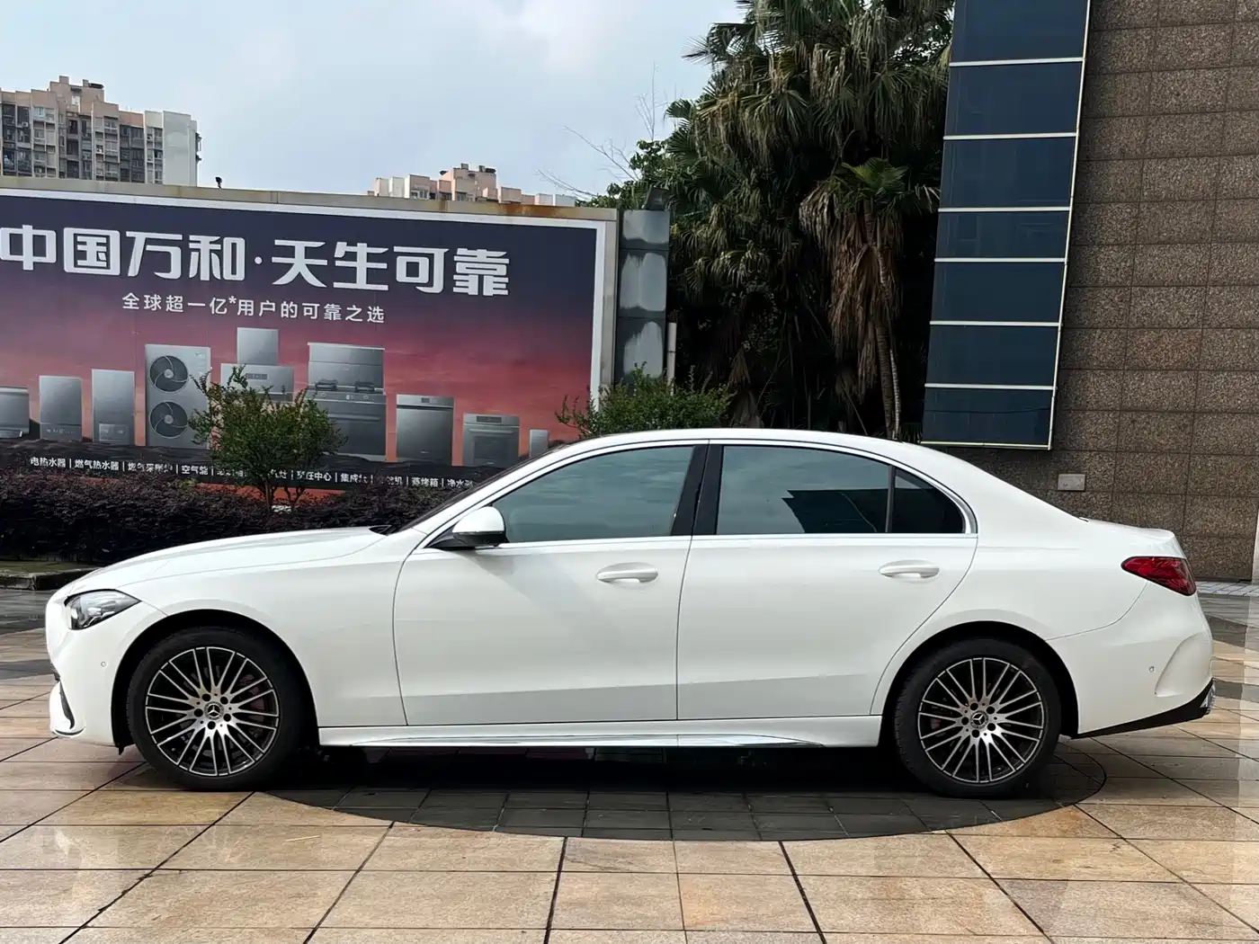 Mercedes-Benz C-Class 2025 C 260 L Sport Edition фото 12