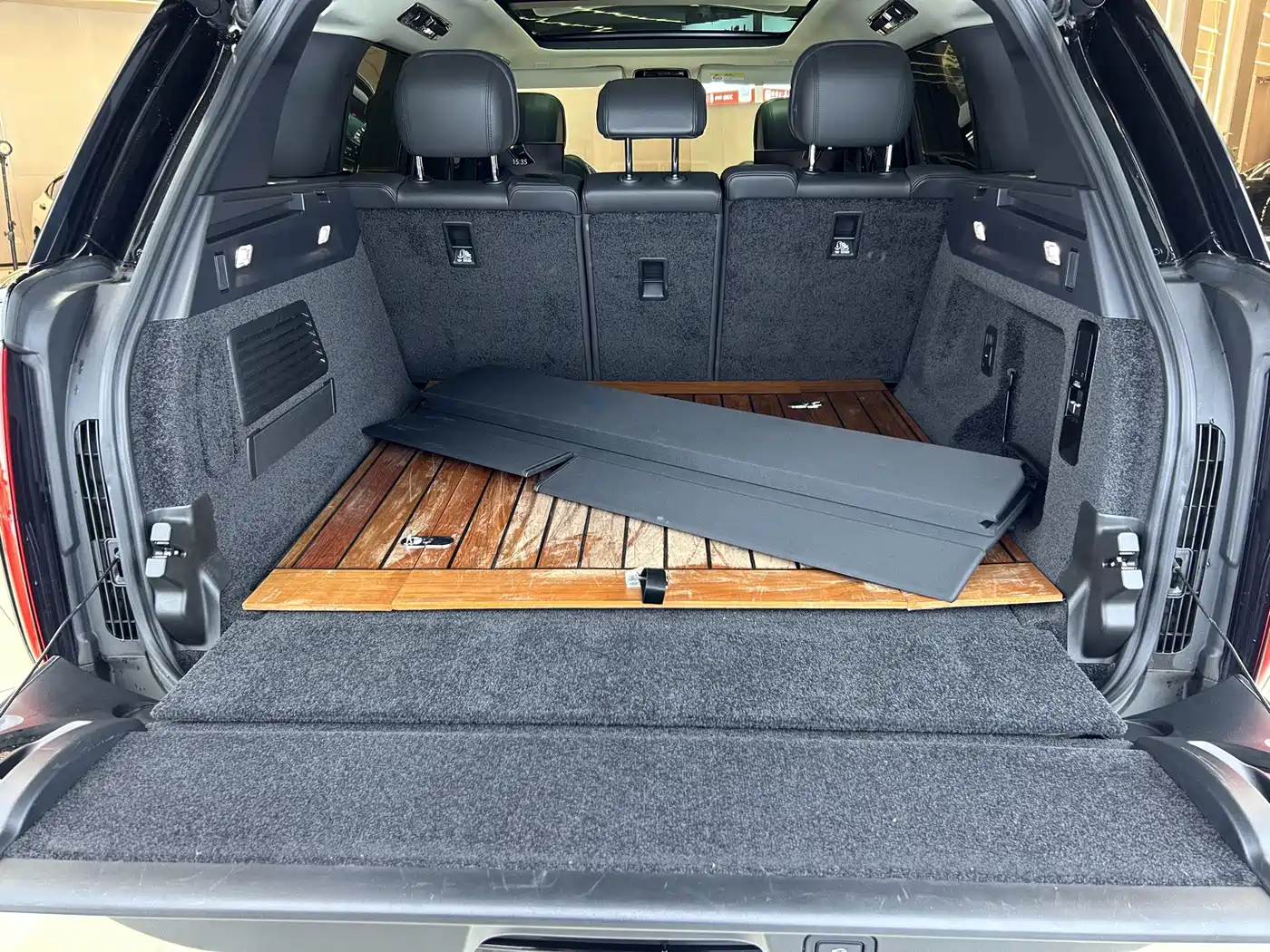Land Rover Range Rover 2023 3.0 L6 400PS Genesis Extended Version фото 20