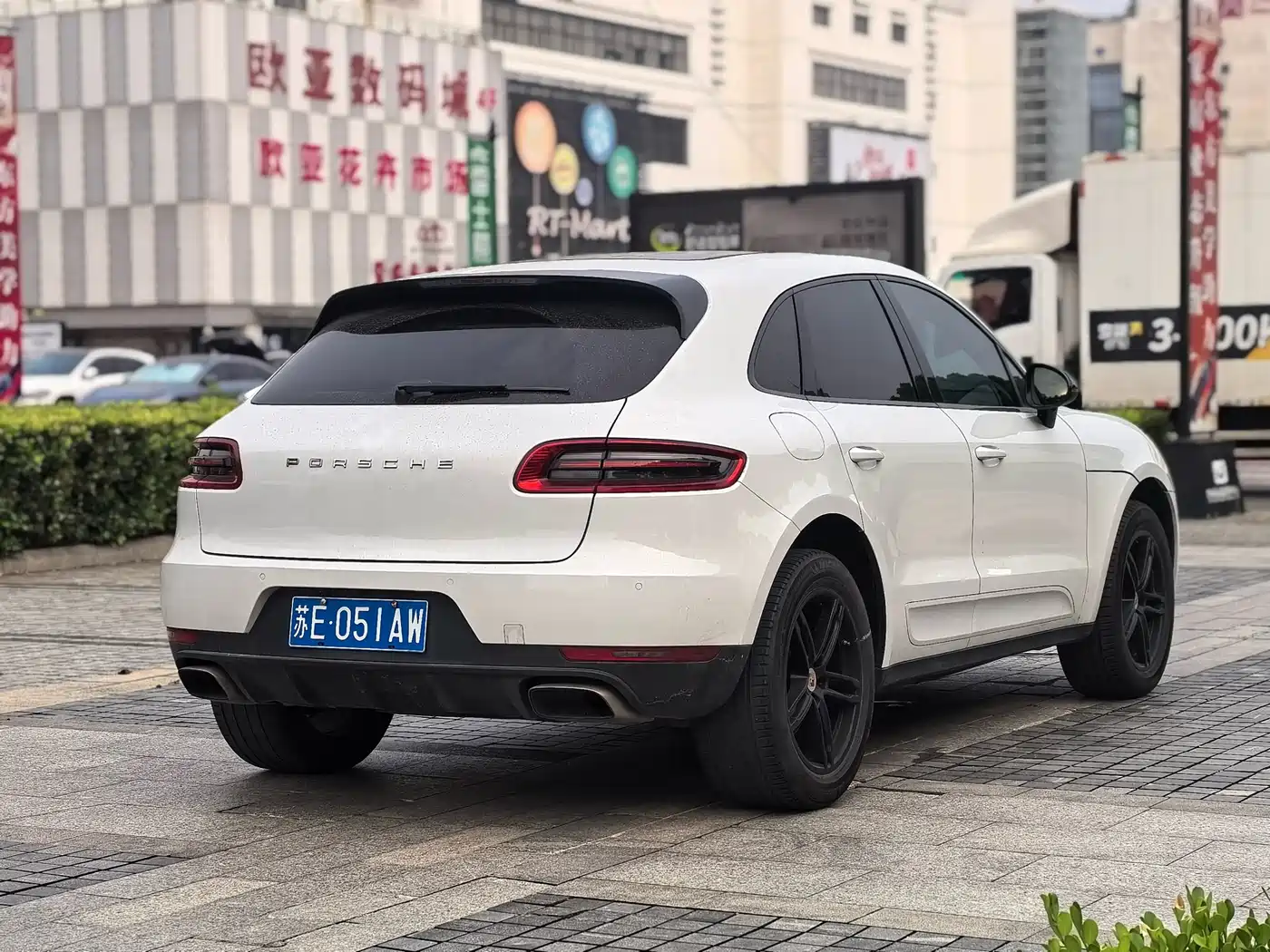 Porsche Macan 2017 Macan 2.0T фото 4
