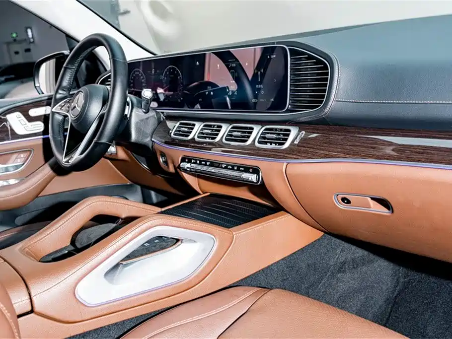 Mercedes-Benz GLE 2024 GLE 350 4MATIC Fashion фото 19