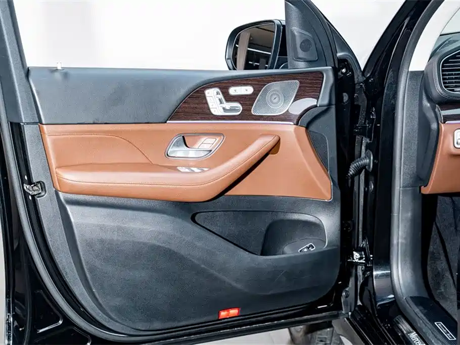 Mercedes-Benz GLE 2024 GLE 350 4MATIC Fashion фото 18