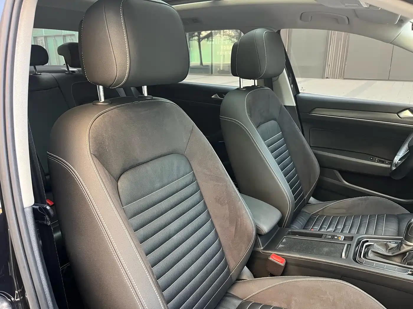 Volkswagen Magotan 2020 330TSI DSG Leading фото 23