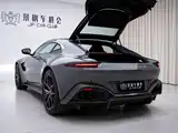 Фото 11 - Aston Martin Vantage