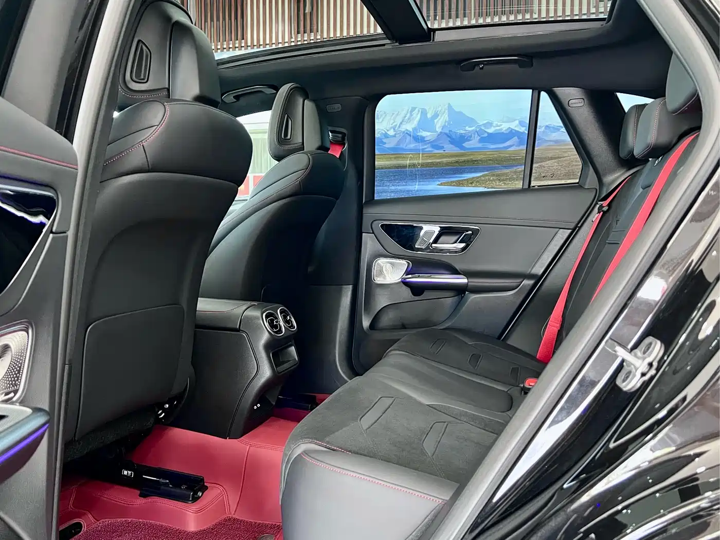 Mercedes-Benz GLC AMG 2024 AMG GLC 43 4MATIC фото 10