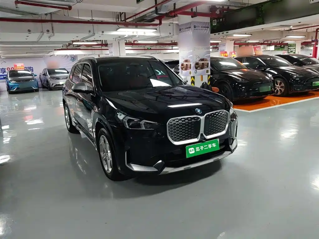 BMW iX1 2023 eDrive25L X Design Package фото 4