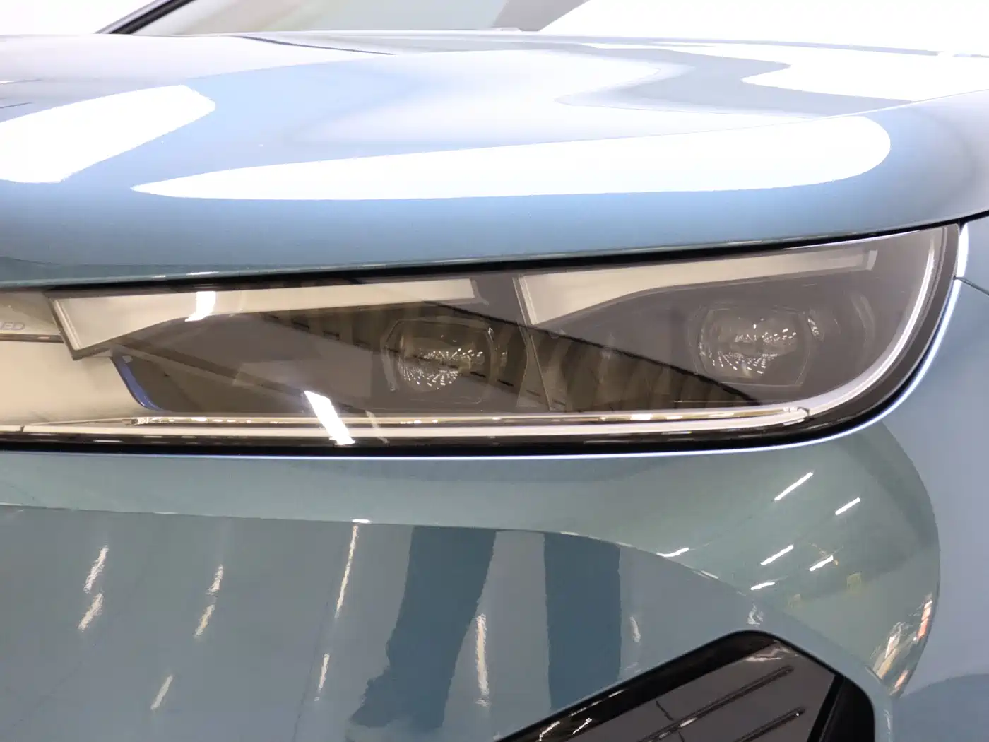 BMW iX 2022 xDrive40 фото 9