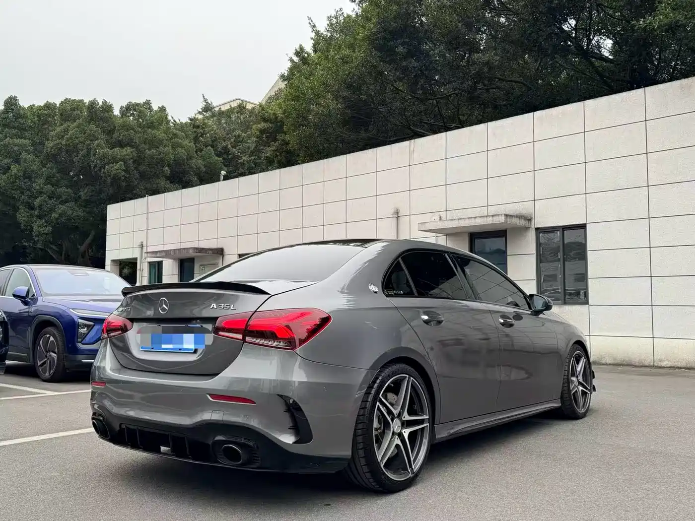 Mercedes-Benz A-Class AMG 2023 Model Year AMG A 35 L 4MATIC фото 8