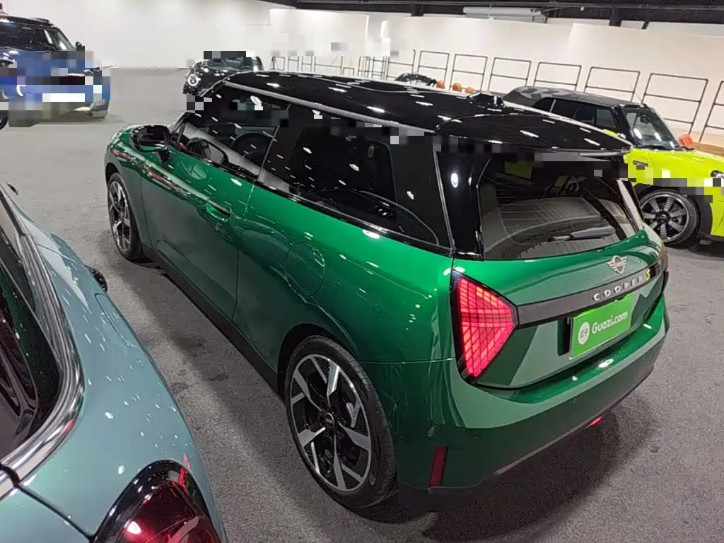 2025 MINI Electric MINI COOPER