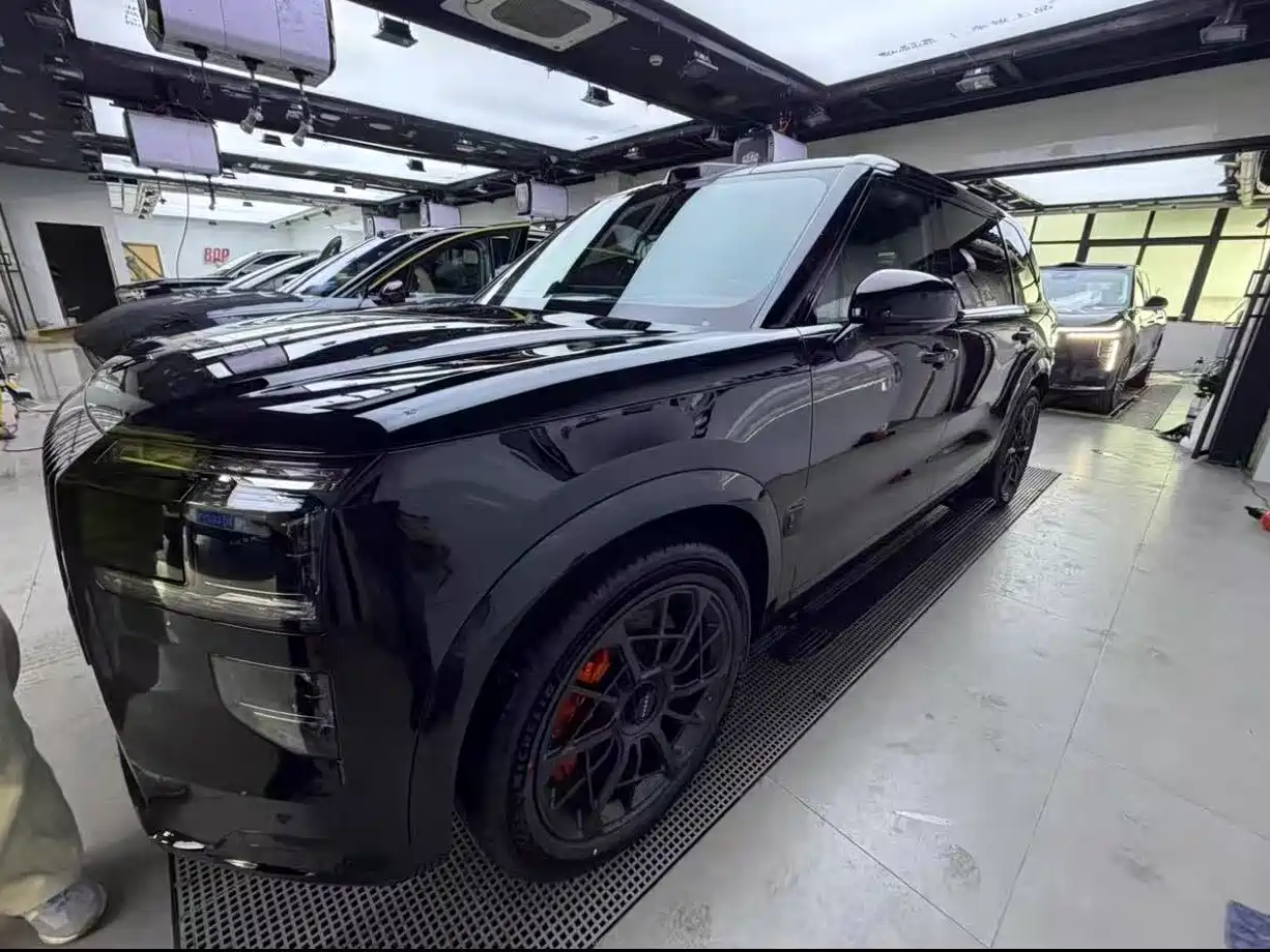 ZEEKR 9X 2026 2025 Model Gloss Black Edition