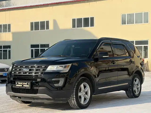 FORD EXPLORER